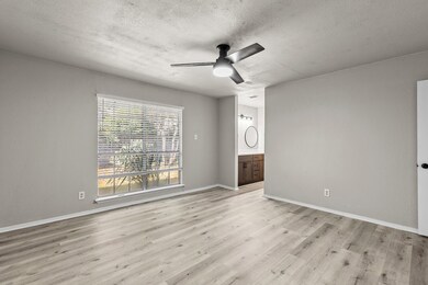 1700 Laurel Lake Dr, Waco, TX 76710 - photo 6