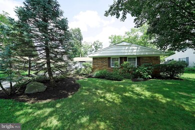 13152 Madonna Ln, Fairfax, VA 22033 - photo 3