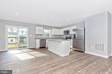 1202 Reames Rd, Baltimore, MD 21220 - photo 6