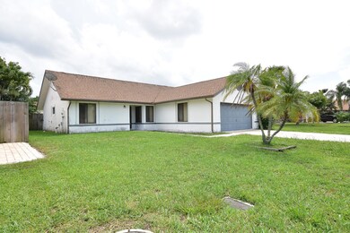 66 Cedar Ln Boynton Beach FL-large-001-3