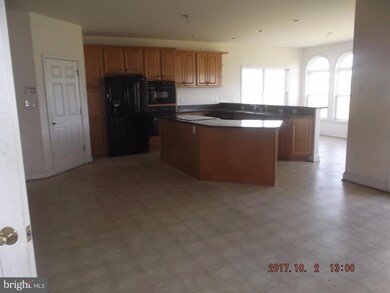 7370 Sandy Bottom Ct, Hughesville, MD 20637 - photo 6