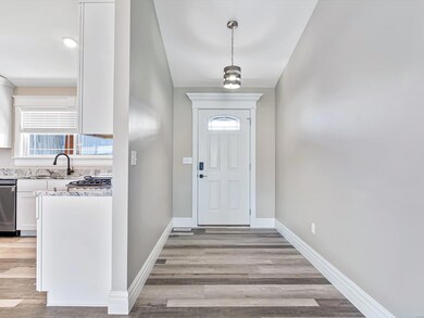 1136 Pisa Dr, Caseyville, IL 62232 - photo 4