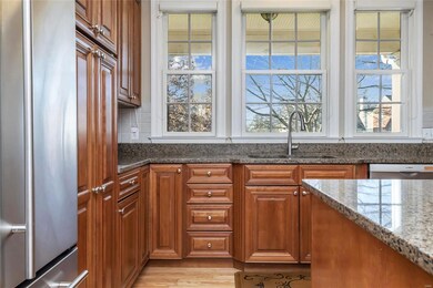 The kitchen will be light and bright thanks to thi