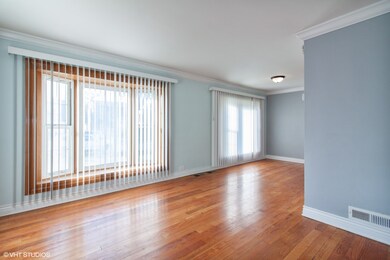 751 Norfolk Ave, Westchester, IL 60154 - photo 4