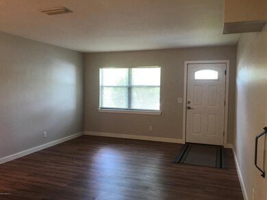 7423 Strato Rd, Jacksonville, FL 32210 - photo 6