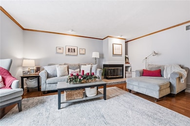 2657 Hunters Point Dr unit 102, Wexford, PA 15090 - photo 7