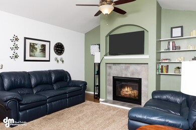 Living Room 3R7A7093-FULL