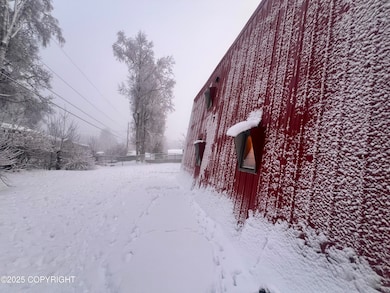 6550 Imlach Dr, Anchorage, AK 99502 - photo 6