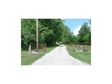 22250 W 191st St, Spring Hill, KS 66083 - photo 3