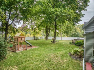 1272 Mammoth Rd, Dracut, MA 01826 - photo 6