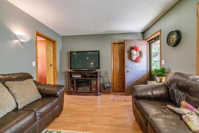 622MeadowLn_0002