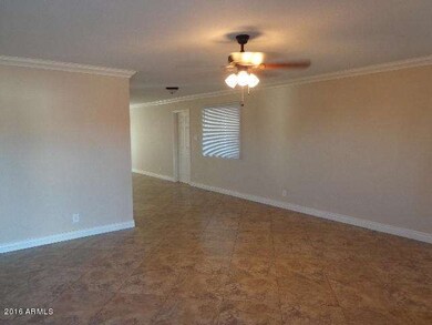 6830 36th Dr Living