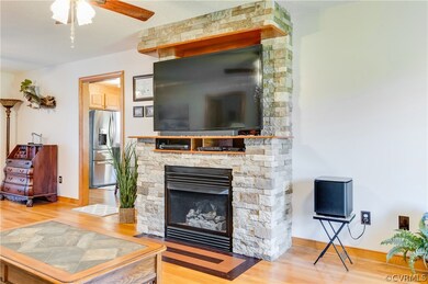 19070 Halifax Rd, Carson, VA 23830 - photo 6