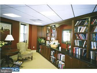 Windsor at Glen Mills unit 318, Glen Mills, PA 19342 - photo 4