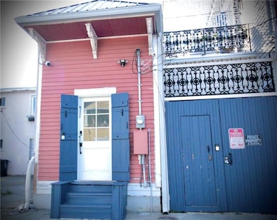 Courtyard entry