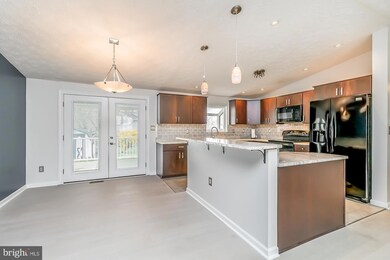 535 Fuselage Ave, Essex, MD 21221 - photo 7