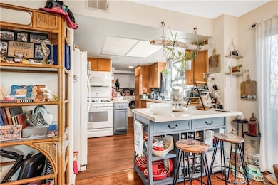 23 Village Circle Dr, Lompoc, CA 93436 - photo 6