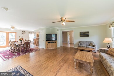 2702 Melrose Ave, Woodstock, MD 21163 - photo 5