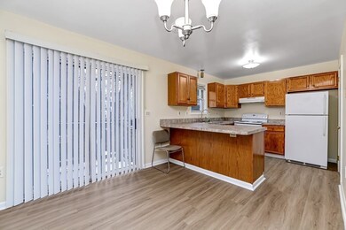 2 Howe Terrace unit 13, Dorchester, MA 02125 - photo 7