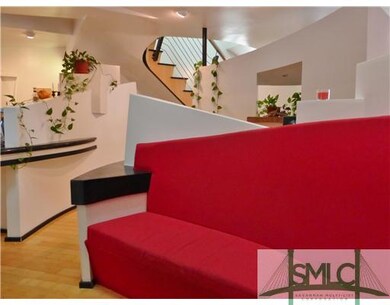 Interior Space/Layout. A room with many views, The