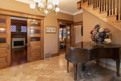 Foyer2
