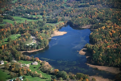 Cranes Pond Aerial1