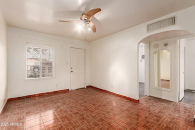 1642 N 38th Ave, Phoenix, AZ 85009 - photo 3