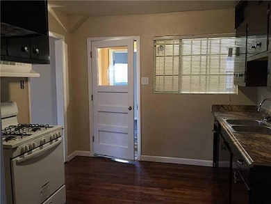 3020 Van Buren Ave, El Paso, TX 79930 - photo 4