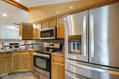 12196 N Beth Ann Dr, Camby, IN 46113 - photo 7