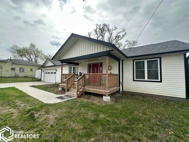 1010 W Washington St, Centerville, IA 52544 - photo 4