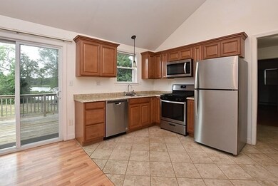 56 2nd St, Swansea, MA 02777 - photo 7