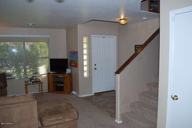 DR to foyer-entry