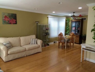 5244 W Wellington Ave, Chicago, IL 60641 - photo 3