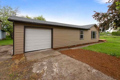 2035 Perfect Ln SW, Albany, OR 97321 - photo 7