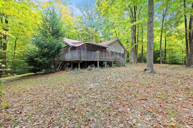 946 E Chambers Pike, Bloomington, IN 47408 - photo 3