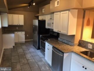 1103 Cedar Heights Dr, Capitol Heights, MD 20743 - photo 5