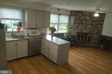 1000 Temple Rd, Pottstown, PA 19465 - photo 7