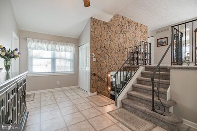 92 E Endfield Rd, Feasterville Trevose, PA 19053 - photo 2