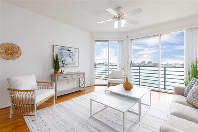 Living Room, Balcony, Intracoastal