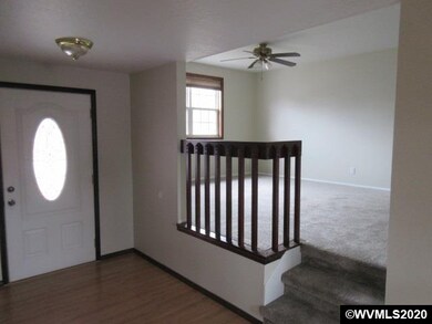 1439 Juniper St N, Keizer, OR 97303 - photo 2