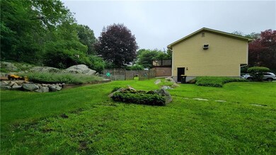 4 Julien St, Smithfield, RI 02917 - photo 7