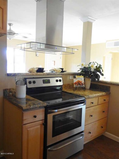 NEW STAINLESS APPLIANCES & RANGE HOOD