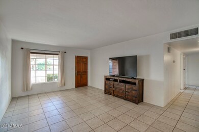 6112 N 16th Dr, Phoenix, AZ 85015 - photo 5