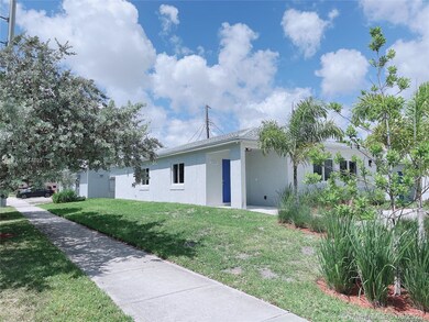 2204 Freedom St, Hollywood, FL 33020 - photo 5