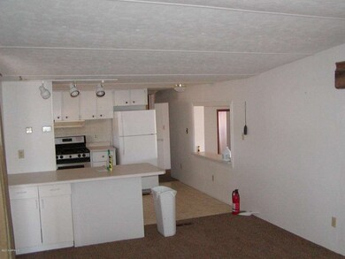 633 S Hilton 003