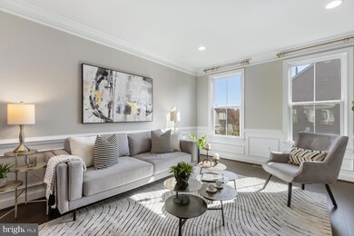 6159 Carey Park Ln, Falls Church, VA 22041 - photo 5