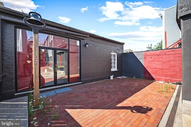 337 E Hamburg St, Baltimore, MD 21230 - photo 6