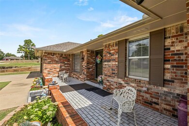 15 Crown Point, Shawnee, OK 74804 - photo 6