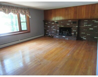 15 Folsom St, Cherry Valley, MA 01611 - photo 5