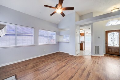 8627 Pool Creek Dr, Houston, TX 77095 - photo 6